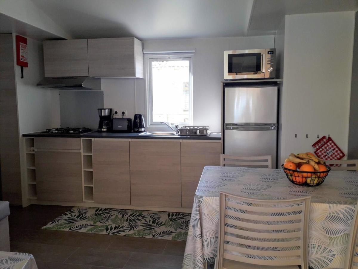 Mobil Home Neuf 2 Chambres 6 Personnes Saint Aygulf Plage Frejus Bagian luar foto