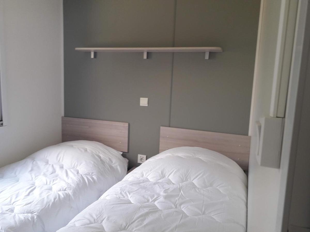Mobil Home Neuf 2 Chambres 6 Personnes Saint Aygulf Plage Frejus Bagian luar foto